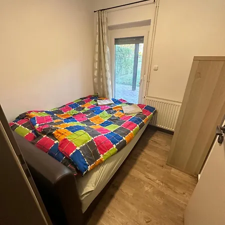 Parti Apartment *