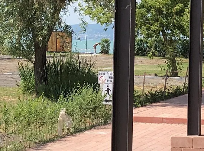 Parti Apartament Zamárdi